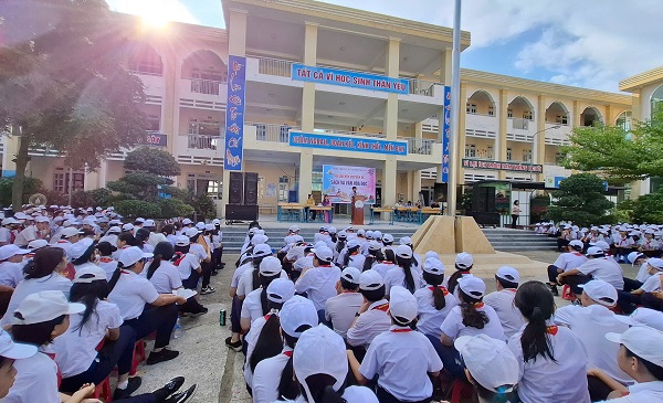 15.05.25 thu vien luu dong.jpg