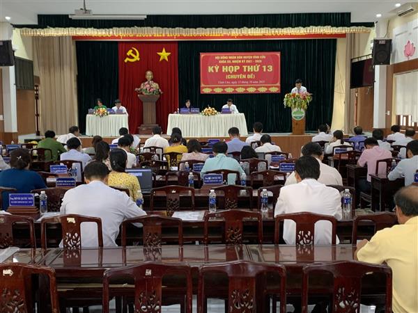 Kỳ họp chuyên đề thứ 13 HĐND huyện Khoá XII 5_600_12102023155002.jpg